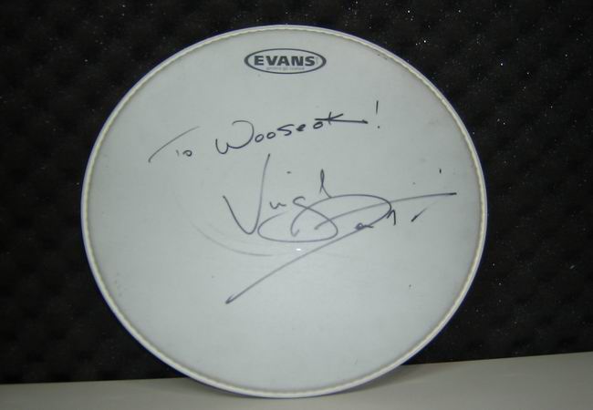 virgil donati 가 직접 싸인해준 싸인스네어해드