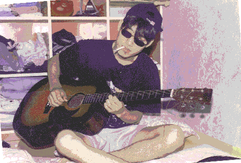 제 사진입니다^^